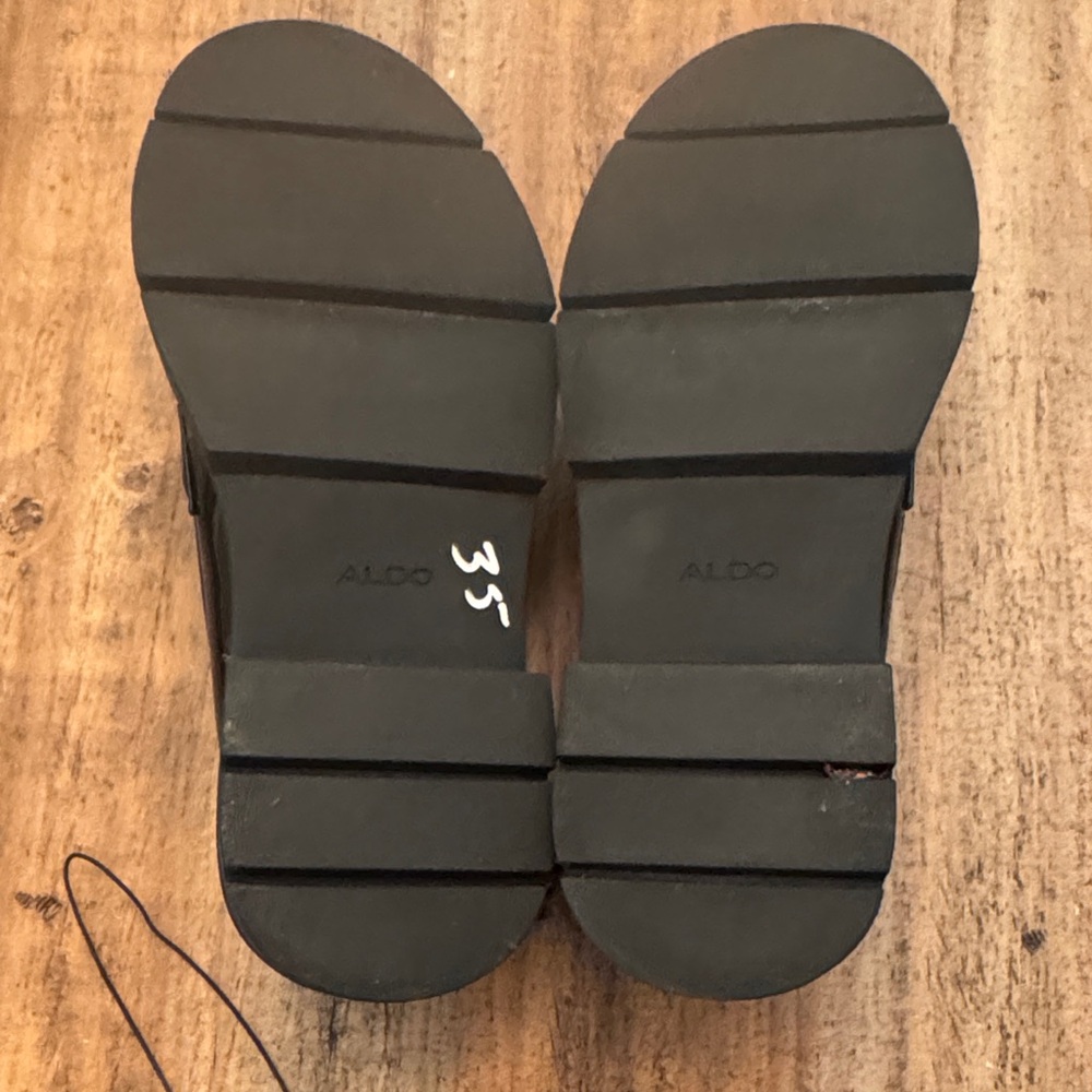 Aldo Glossy Black Women's Loafers - Picture 4 of 4